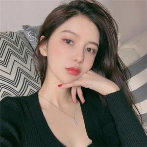 俄罗斯肥妇大屁股撒尿
